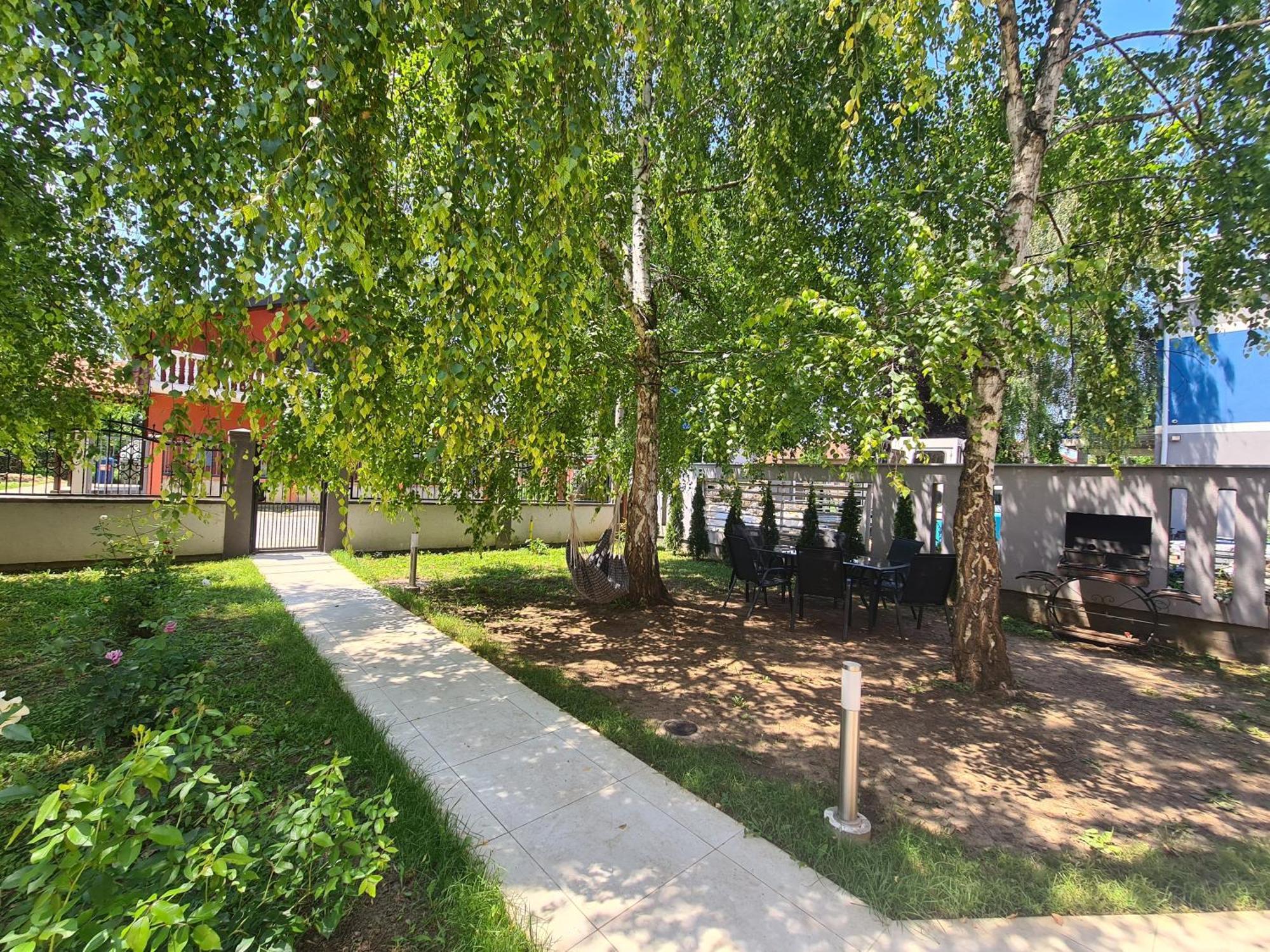 Вилла House Reko Белград Экстерьер фото